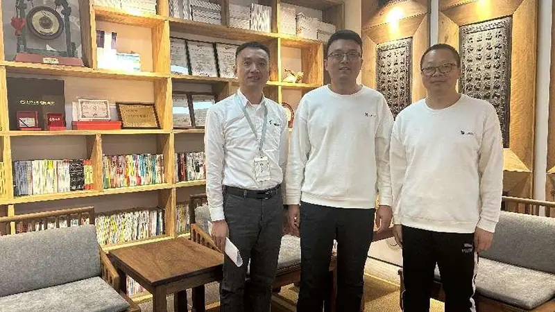 Yunda signed contract with Five Continents Special Paper (HuBei)